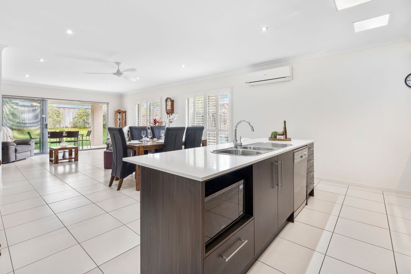 Photo - 28 Daylesford Circuit, Ormeau QLD 4208 - Image 5