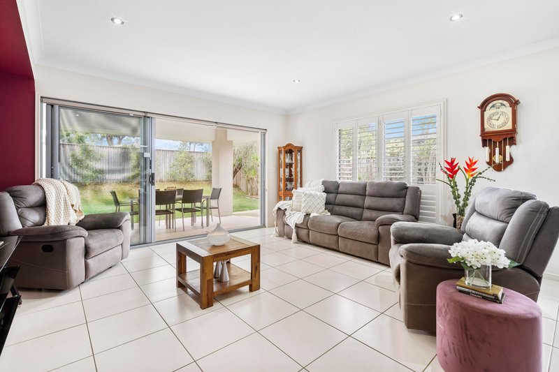 Photo - 28 Daylesford Circuit, Ormeau QLD 4208 - Image 6