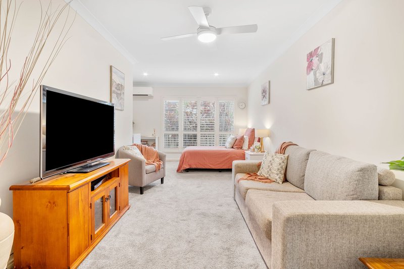 Photo - 28 Daylesford Circuit, Ormeau QLD 4208 - Image 16