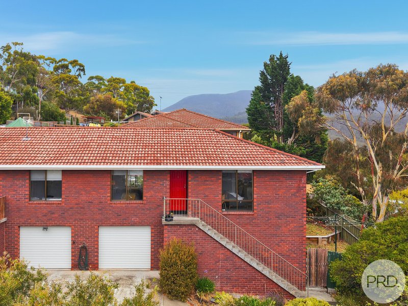 Photo - 2/8 Daylesford Road, Glenorchy TAS 7010 - Image 1