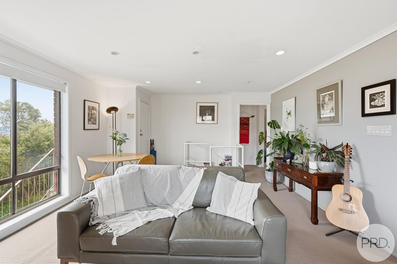 Photo - 2/8 Daylesford Road, Glenorchy TAS 7010 - Image 6