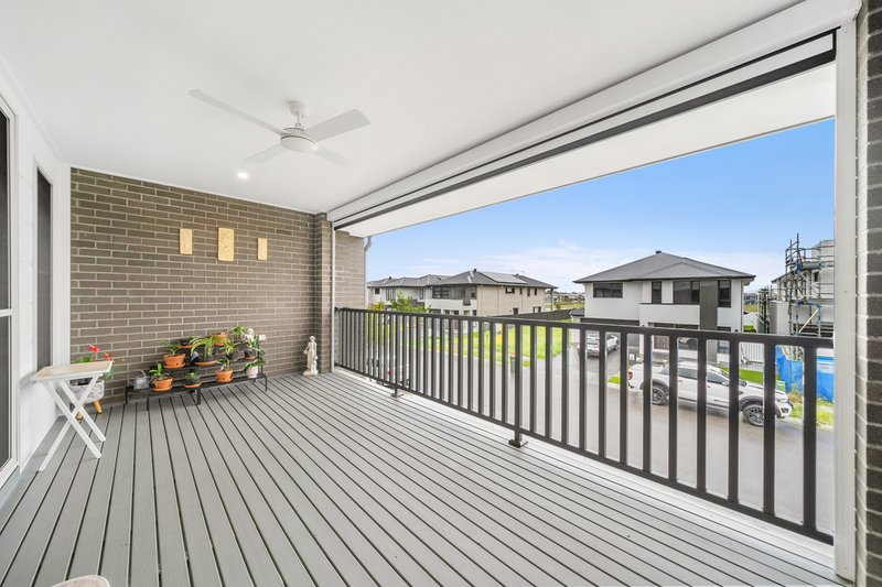 Photo - 28 Deacon Crescent, Mango Hill QLD 4509 - Image 9