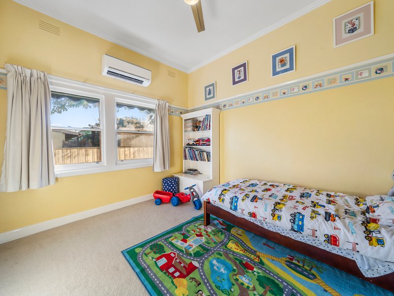 Photo - 28 Deas Street, Benalla VIC 3672 - Image 12