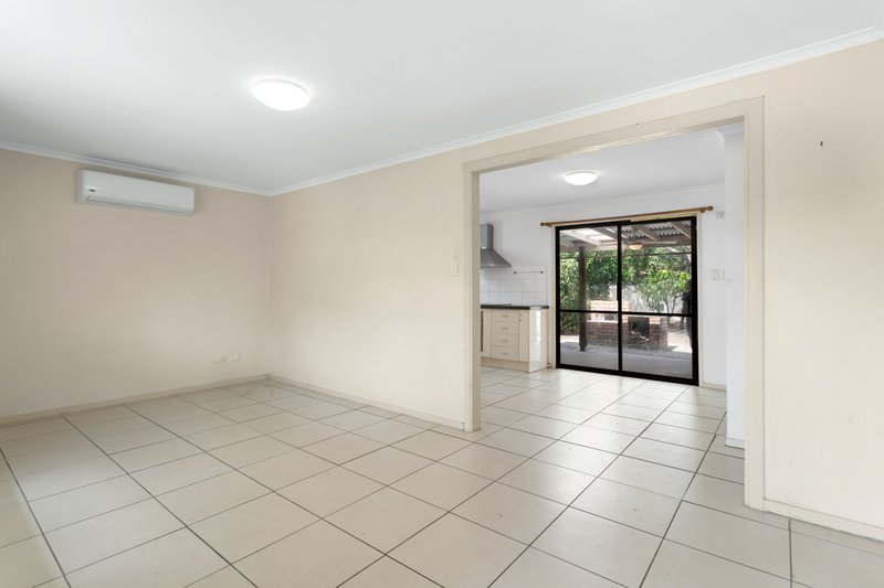 Photo - 28 Denise Street, Deception Bay QLD 4508 - Image 4