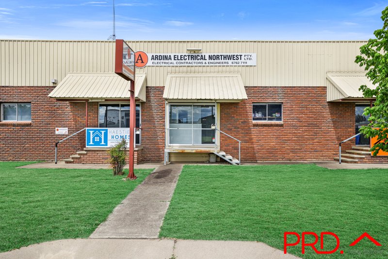 Photo - 2/8 Denison Street, Tamworth NSW 2340 - Image 3