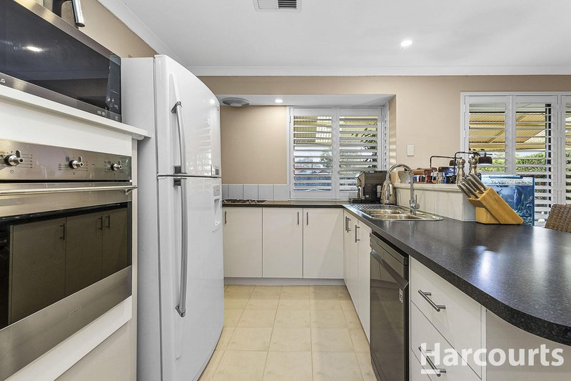Photo - 28 Devereux Crescent, Aveley WA 6069 - Image 9