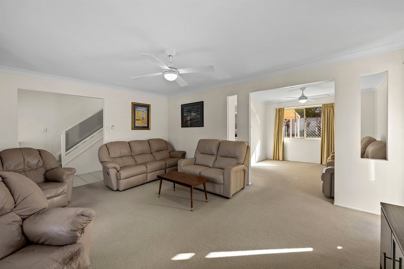 Photo - 28 Dewsbury Street, Middle Park QLD 4074 - Image 3