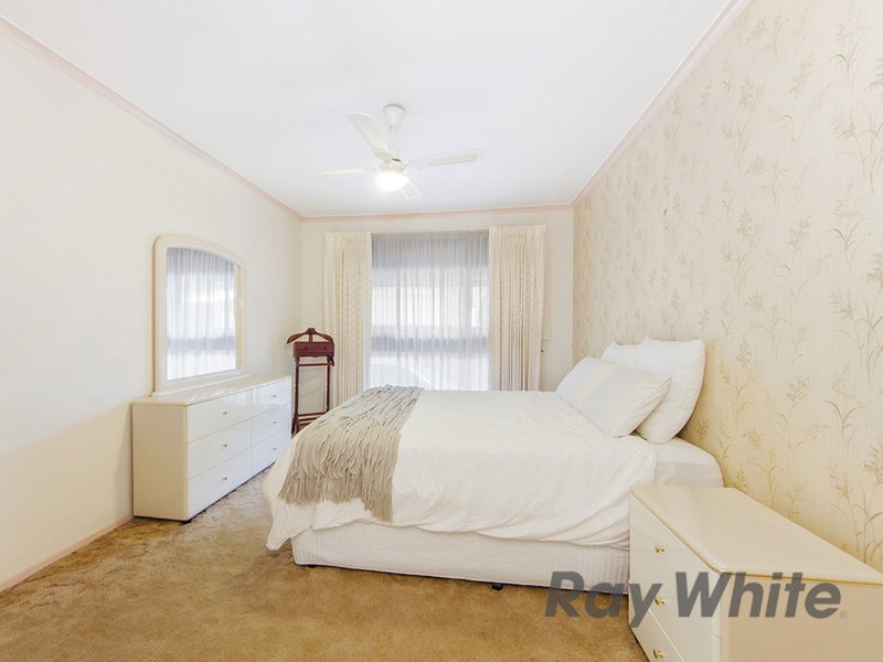 Photo - 28 Diamond Avenue, Albanvale VIC 3021 - Image 6