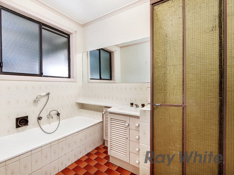 Photo - 28 Diamond Avenue, Albanvale VIC 3021 - Image 8