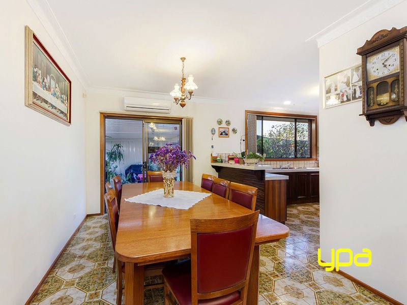 Photo - 28 Disraeli Street, St Albans VIC 3021 - Image 7