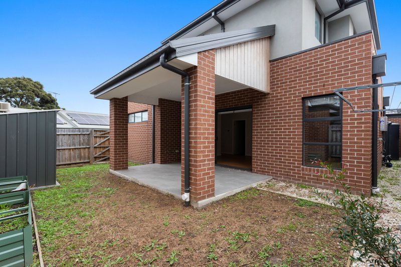 Photo - 2/8 Dobson Street, Ferntree Gully VIC 3156 - Image 6