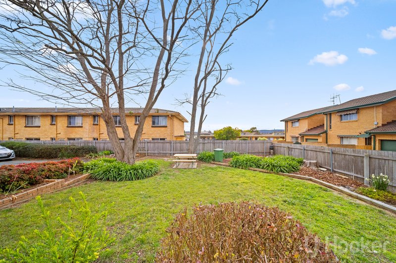 Photo - 28 Donald Road, Queanbeyan NSW 2620 - Image 6