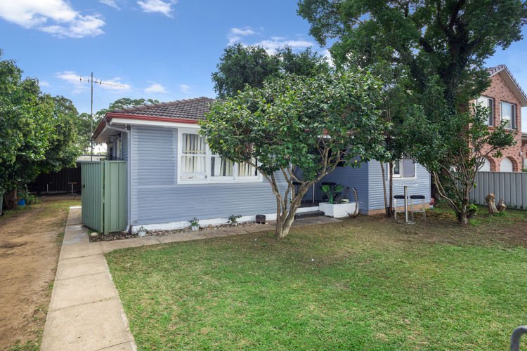 Photo - 28 Douglas Street, Merrylands NSW 2160 - Image 8