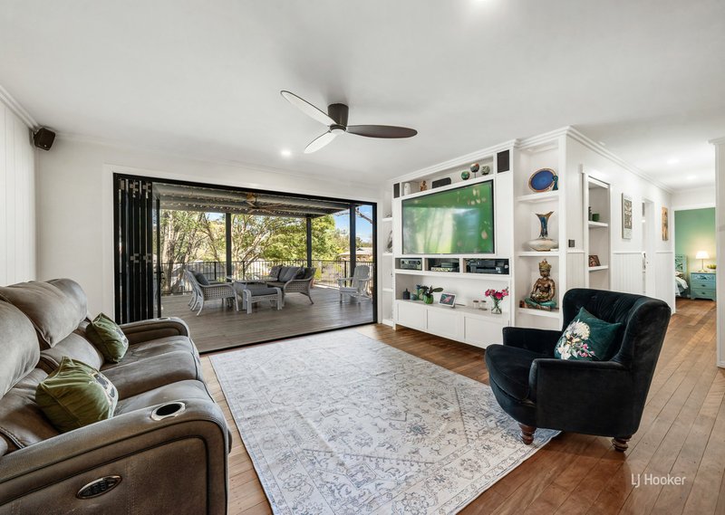 Photo - 28 Down Street, Esk QLD 4312 - Image 6