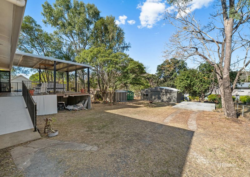 Photo - 28 Down Street, Esk QLD 4312 - Image 17