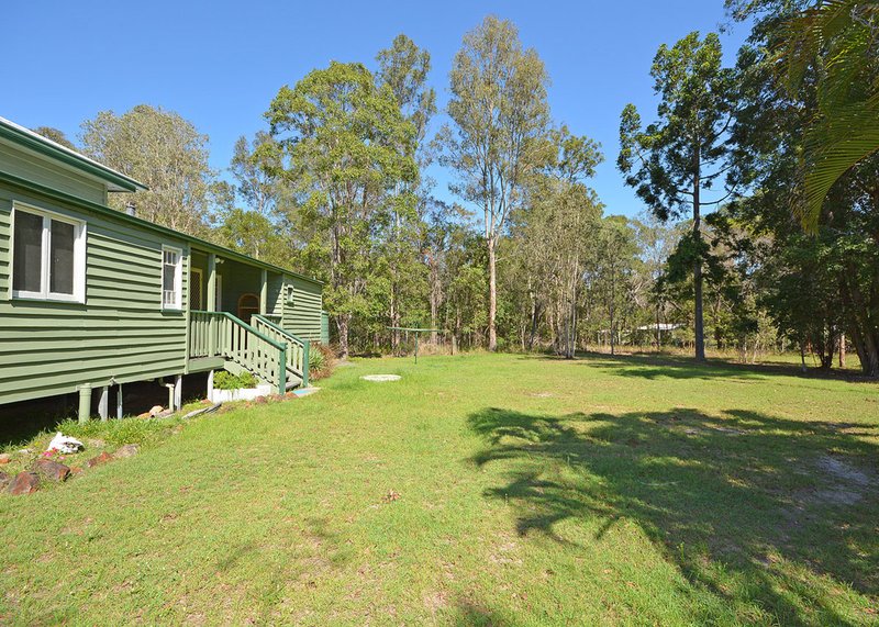 Photo - 28 Dreamtime Ave , Burrum Heads QLD 4659 - Image 26