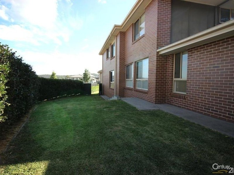 Photo - 28 Dromedary Street, Cameron Park NSW 2285 - Image 25