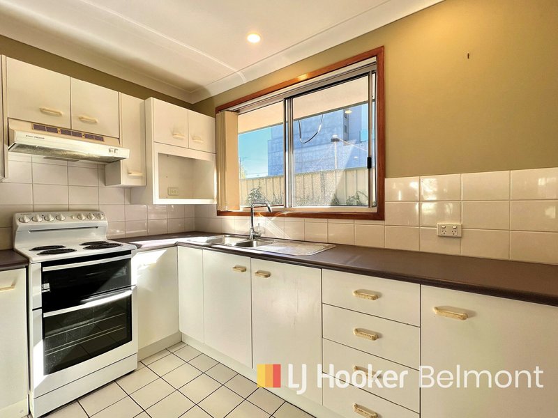 Photo - 2/8 Dudley Road, Charlestown NSW 2290 - Image 4