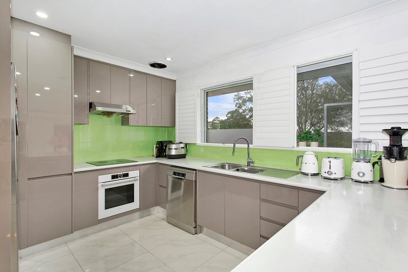 Photo - 28 Dundilla Road, Frenchs Forest NSW 2086 - Image 5