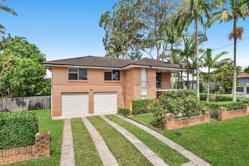 Photo - 28 Duval Street, Wynnum West QLD 4178 - Image 1