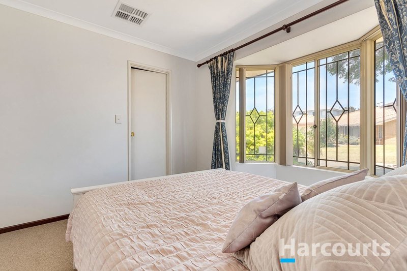 Photo - 28 Eastleigh Loop, Currambine WA 6028 - Image 16