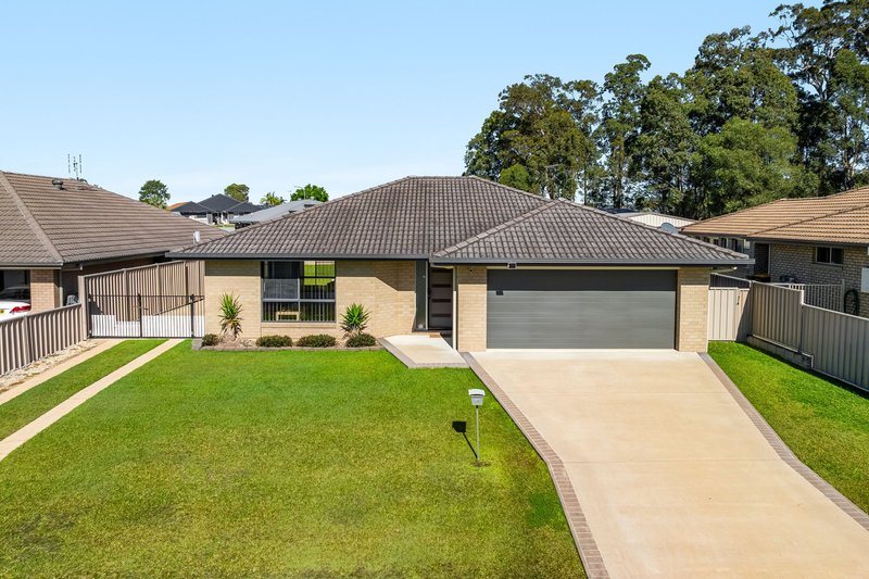 Photo - 28 Edinburgh Drive, Townsend NSW 2463 - Image 2