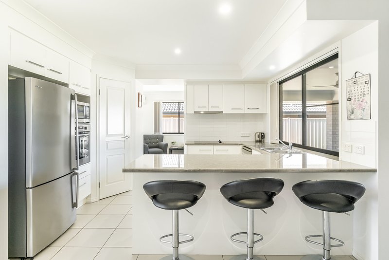 Photo - 28 Edinburgh Drive, Townsend NSW 2463 - Image 3