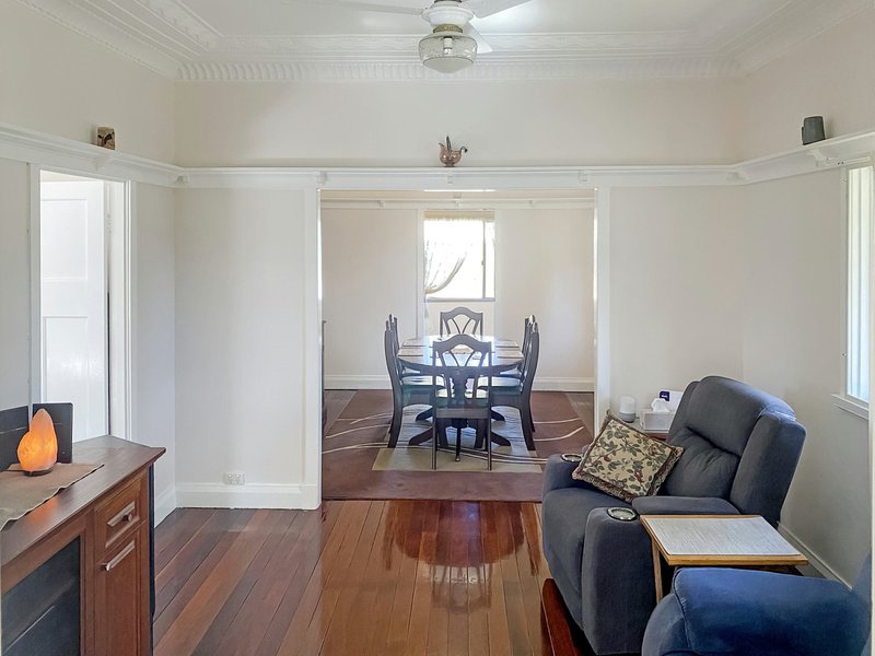 Photo - 28 Edward Street, Wondai QLD 4606 - Image 5