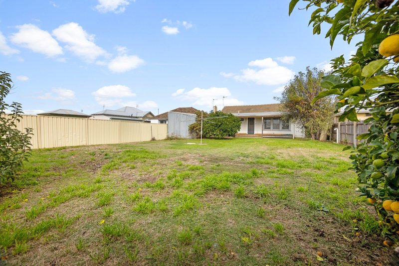 Photo - 28 Elizabeth Street, Horsham VIC 3400 - Image 11