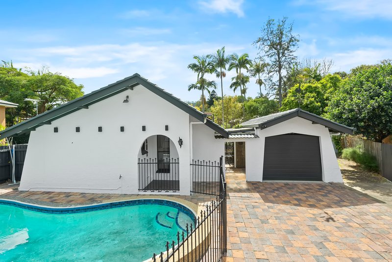 Photo - 28 Eranga Street, The Gap QLD 4061 - Image 15