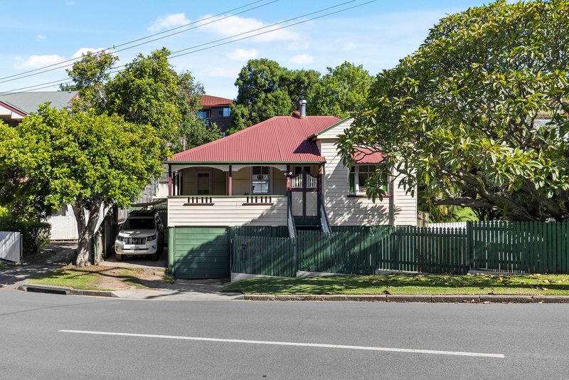 Photo - 28 Erneton Street, Newmarket QLD 4051 - Image 1