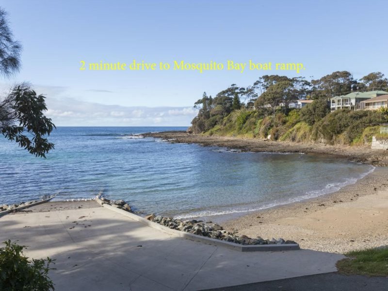 Photo - 28 Euroka Avenue, Malua Bay NSW 2536 - Image 14