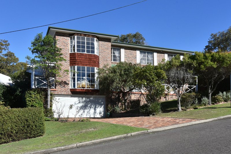 28 Excelsior Parade, Carey Bay NSW 2283