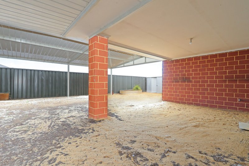 Photo - 28 Fairchild Drive, Baldivis WA 6171 - Image 17