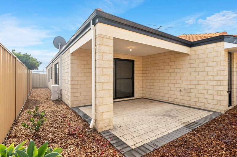 Photo - 28 Fairlie Road, Canning Vale WA 6155 - Image 18