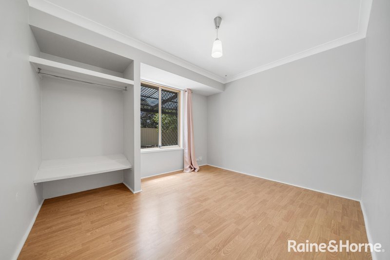 Photo - 28 Farnham Place, Gosnells WA 6110 - Image 17