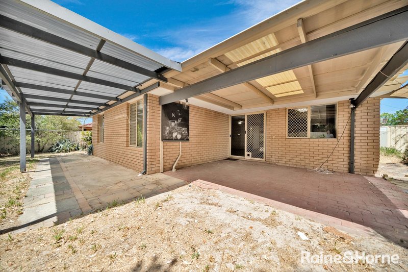 Photo - 28 Farnham Place, Gosnells WA 6110 - Image 22