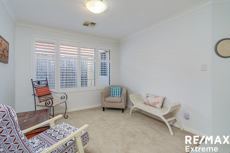 Photo - 28 Ferndale Corner, Mindarie WA 6030 - Image 13