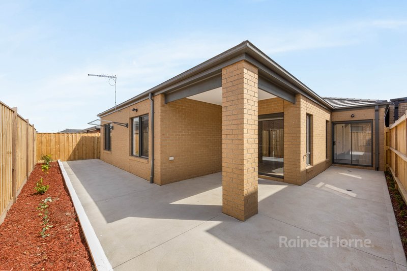 Photo - 28 Figwood Drive, Diggers Rest VIC 3427 - Image 15