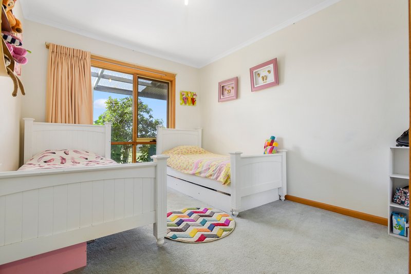 Photo - 28 Fincher Lane, Newham VIC 3442 - Image 12