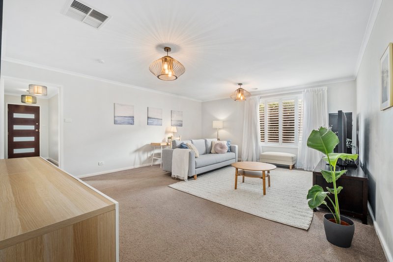 Photo - 28 Fitchett Street, Garran ACT 2605 - Image