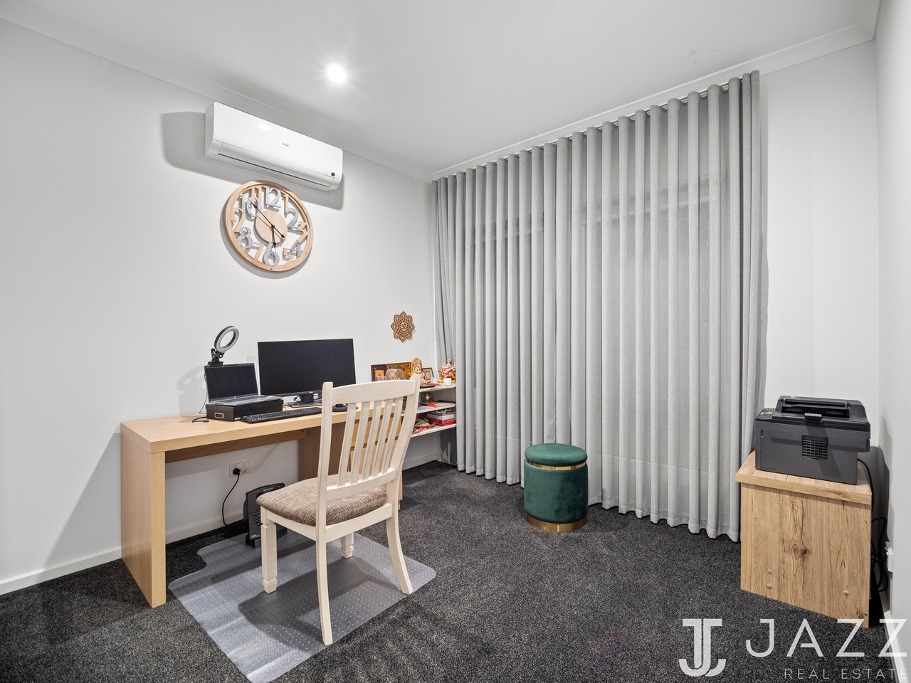 4-bedroom house at 28 Flatbush Avenue, Point Cook VIC 3030, , Victoria