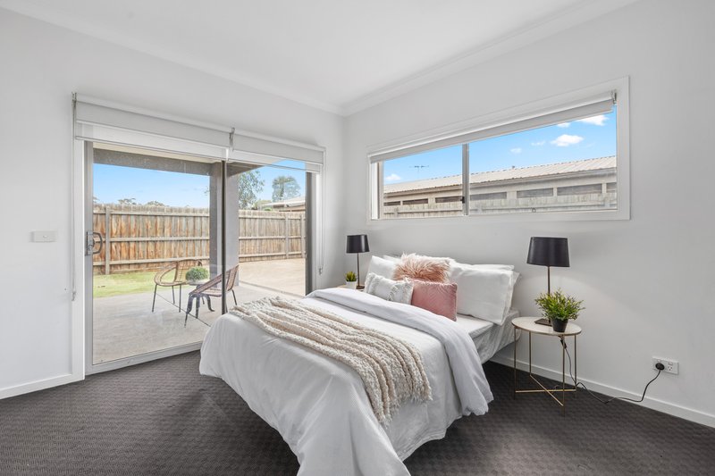 Photo - 28 Flinders Crescent, Wyndham Vale VIC 3024 - Image 12