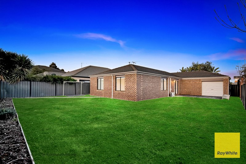 Photo - 28 Florey Avenue, Point Cook VIC 3030 - Image 16