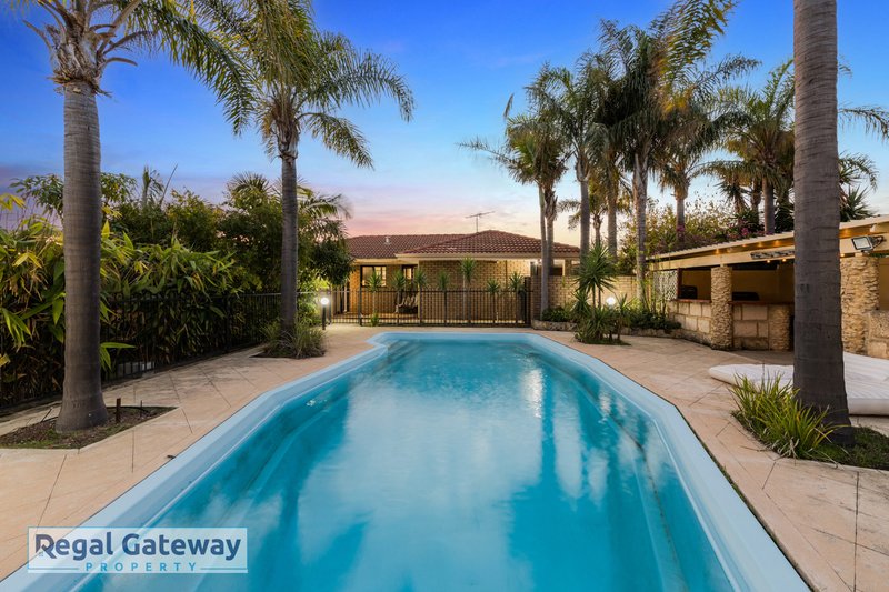 Photo - 28 Forster Place, Lake Coogee WA 6166 - Image 29