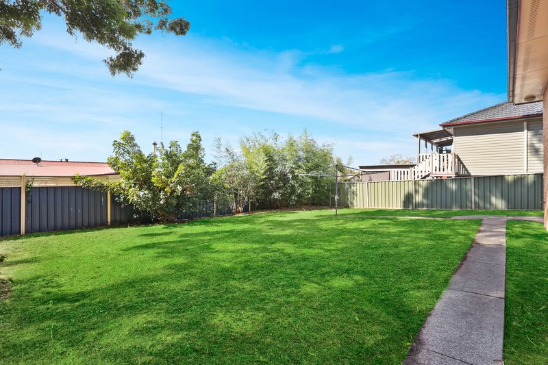 Photo - 28 Fowlers Road, Koonawarra NSW 2530 - Image 8