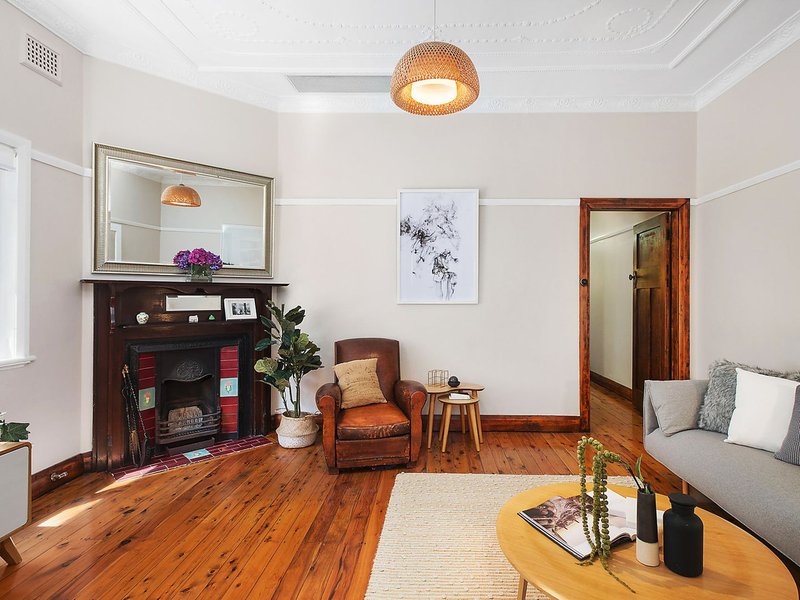 Photo - 28 Francis Street, Enmore NSW 2042 - Image 2