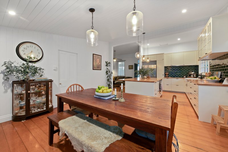 Photo - 28 Franklin Street, Annerley QLD 4103 - Image 7