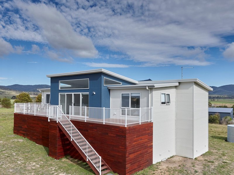 Photo - 28 Franks Street, Falmouth TAS 7215 - Image 2