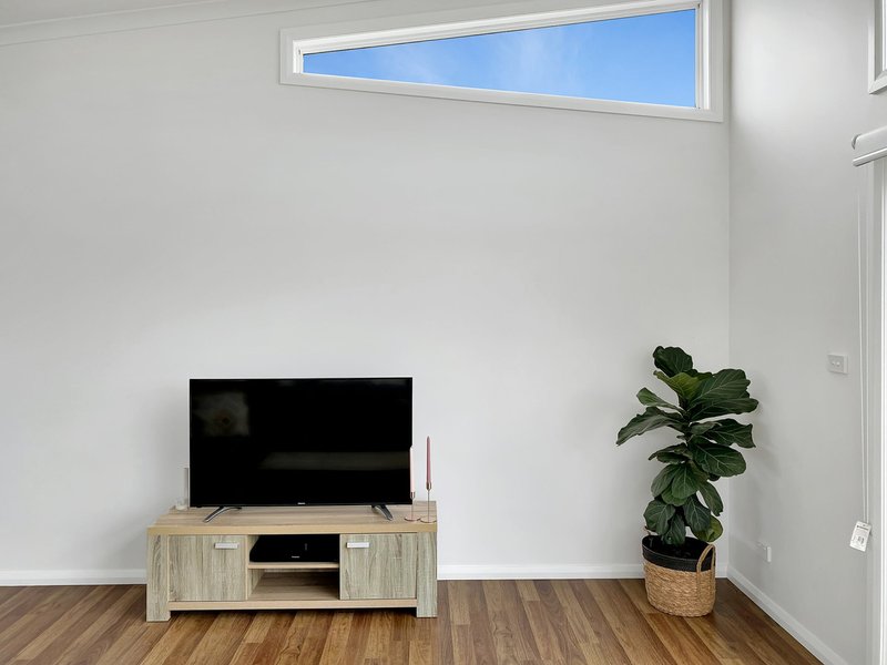 Photo - 28 Franks Street, Falmouth TAS 7215 - Image 5